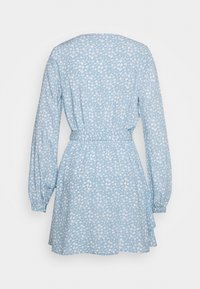 NA-KD Denní šaty - light blue