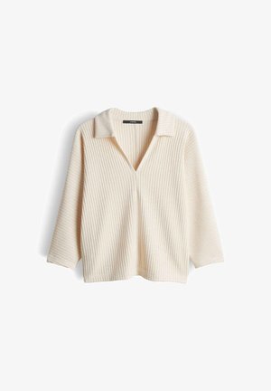 Roomkleurige ribgebreide trui met een kraag en een diepe V-hals, voorzien van lange mouwen en een losse pasvorm.