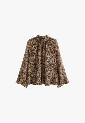 Bluse mit Leopardenmuster in Beige und Braun, aus leichtem Stoff gefertigt, mit hohem Kragen und schwingenden Ärmeln in fließender Silhouette.