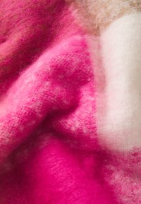 Even&Odd Sjal - pink/white