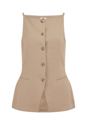 Béžová dámska vesta bez rukávov s piatimi prednými gombíkmi a dvoma malými vodorovnými vreckami pri páse.