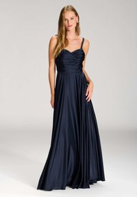 Marineblaue Abendrobe mit satinierter Oberfläche, leichter Raffung am Oberteil und verzierten Trägern. Fließende, knöchellange Silhouette mit glatter Textur.