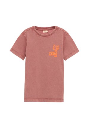 MIT GARMENT DYE - Print T-shirt - rubinrot