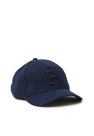 Gorra de béisbol azul oscuro con visera curvada y una letra P en relieve en la parte delantera, mostrada sobre un fondo blanco.