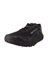 Chaussure de sport noire avec tige en mesh et semelle en caoutchouc, offrant un design épuré, un embout renforcé et un logo Merrell bien visible sur le côté.