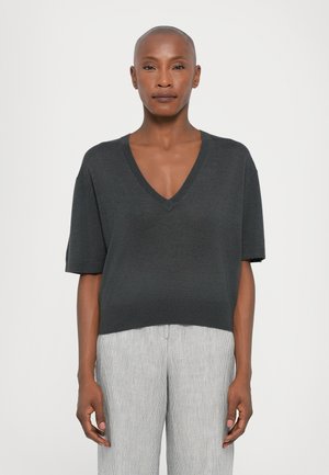 MYLA - Top - grey