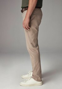 Next Chino - stone
