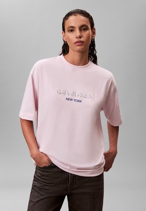 SEQUIN LOGO  - T-shirt print - pearly pink