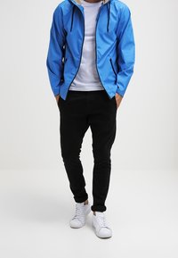 Kilt Heritage Lehká bunda - blue