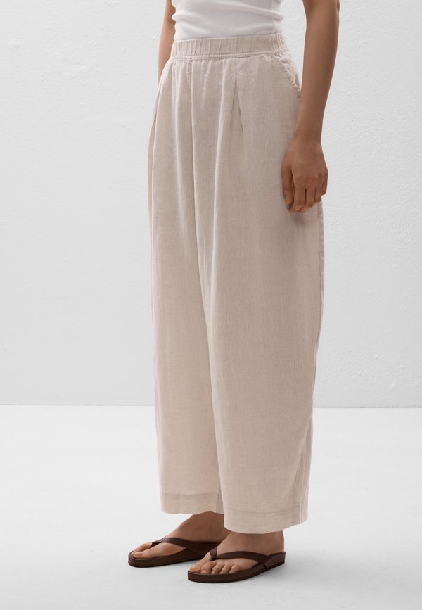 LINEN CROP BALLOON - Stoffhose - stone