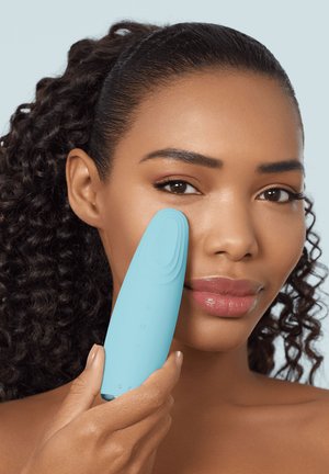 GESKE, WARM COOL EYE ENERGIZER | 6 IN 1 - Skincare tool - turquoise