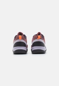 adidas Performance AX2R HIKING SHOES - Fjellsko - quiet crimson/silver dawn/amber tint