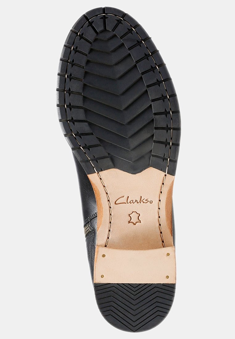 clarks clarkdale jax black