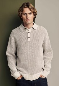 Next Pulover - ecru white