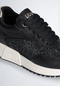 LIU JO WITH GEMSTONES - Sneakers basse - black