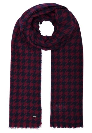 Sjaal met donkerrode en zwarte houndstooth-patroon, met franjes aan de randen, dubbelgevouwen in een lus met de uiteinden naar beneden hangend.