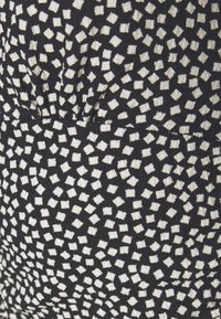 Dorothy Perkins Pouzdrové šaty - black