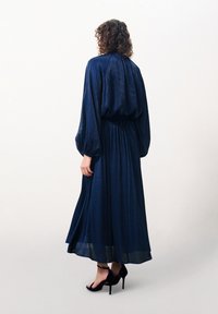 FRNCH NIL - Maxirok - bleu marine