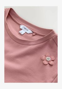 Niet geselecteerd, pink