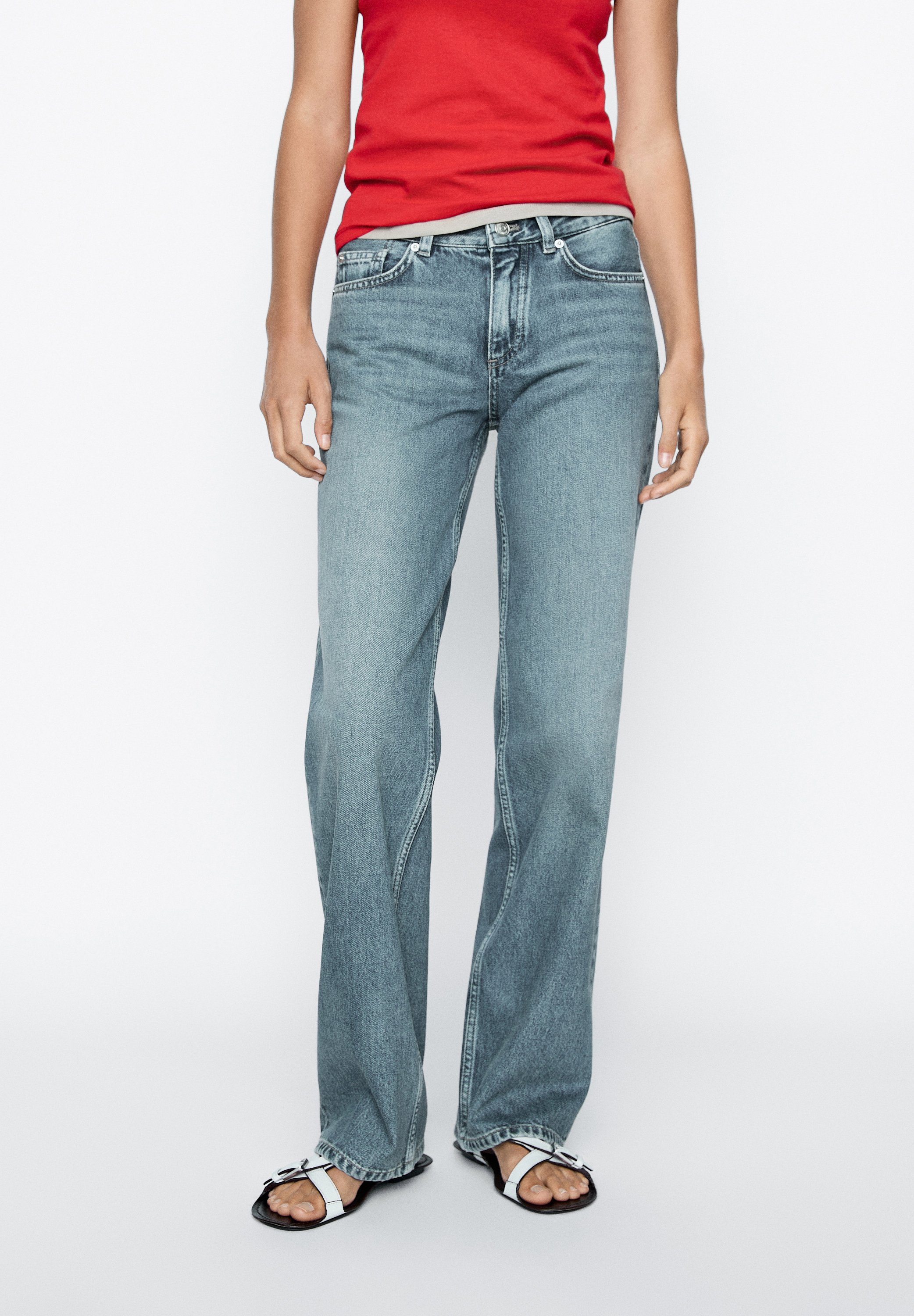 ◆Massimo Dutti◆ Low rise straight fit jeans Low-rise straight-leg jeans · Light Blue, Pearl Grey