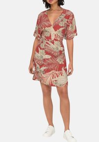 ONLY PALINA - Vestido informal - red