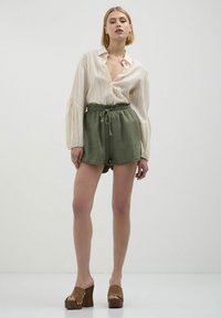 Calliope Shorts - verde