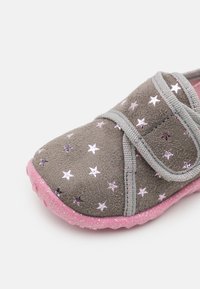 Superfit SPOTTY - Chinelos - grau