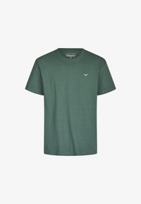 Unselected, evergreen