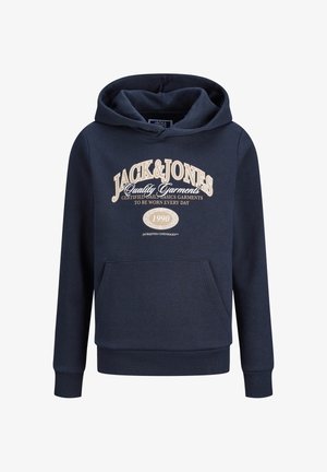 Sudadera azul marino con cordón, bolsillo frontal, puños y dobladillo acanalados. Presenta texto impreso en blanco y un logo en el pecho.