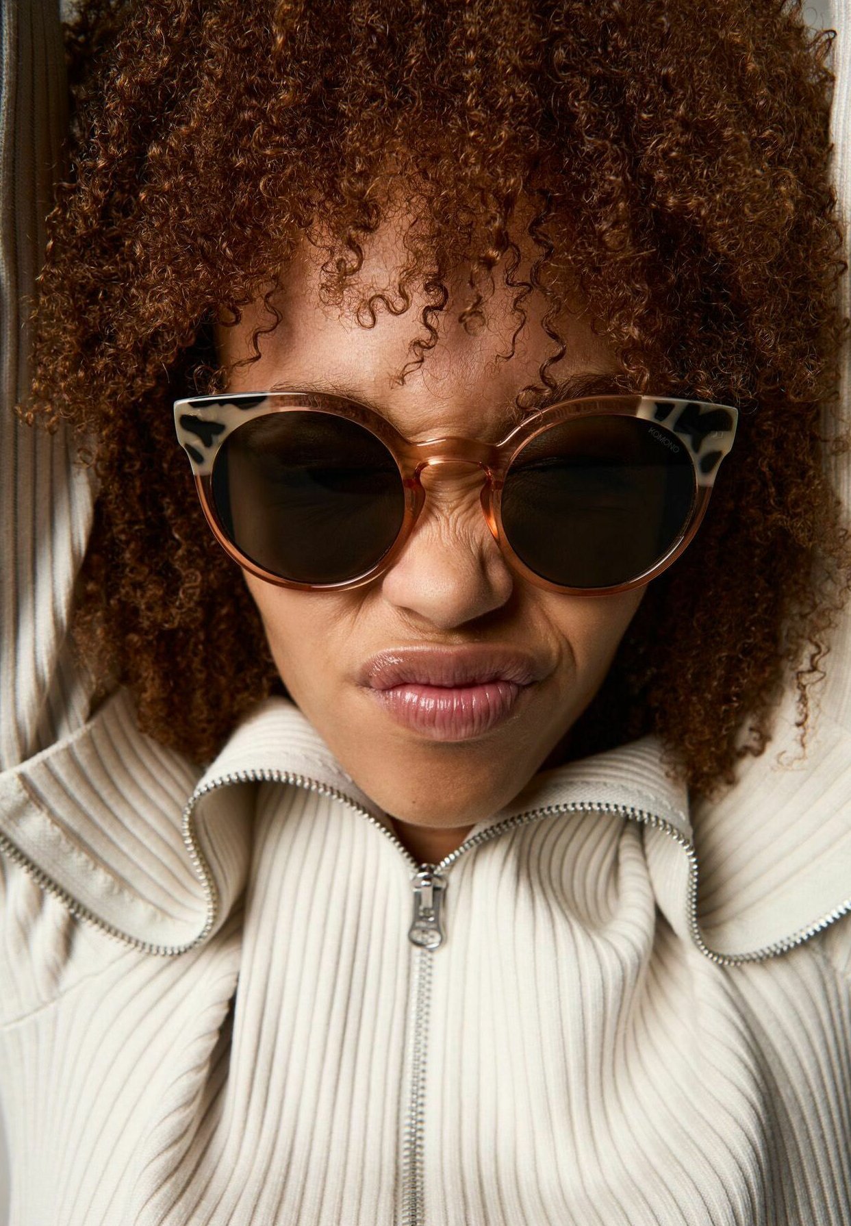 KOMONO Sunglasses Lulu tortoise cateye Women\'s round brown orange Suzy Levian Women main image 2