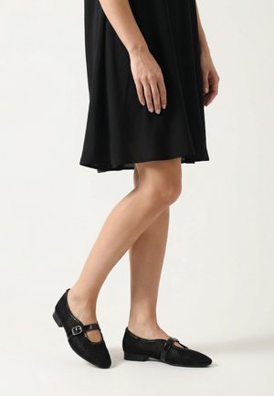 VENEZIA Riemchenballerina - black