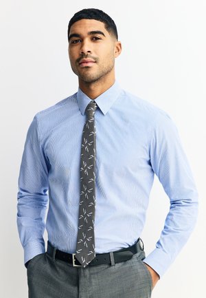 Next, REGULAR FIT - SHIRT AND TIE SET  . - Shirt - blue stripe green geometric