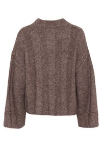 Brązowy sweter z dzianiny o skróconym, oversize'owym kroju. Posiada wzór teksturowany oraz szerokie, opadające ramiona. Rękawy i kołnierz z ribbingu.