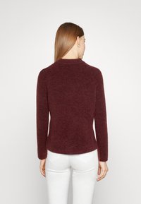 Pieces PCELLEN O-NECK  - Pulóver - tawny port