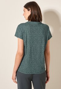 Cecil IM LOOK - Printtipaita - grün