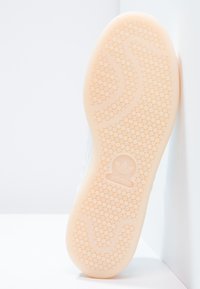 adidas Originals Tenisky - white