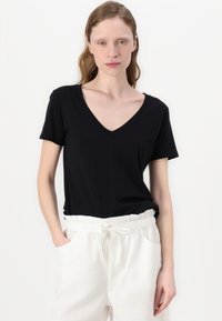Tommy Jeans Shorts - ecru