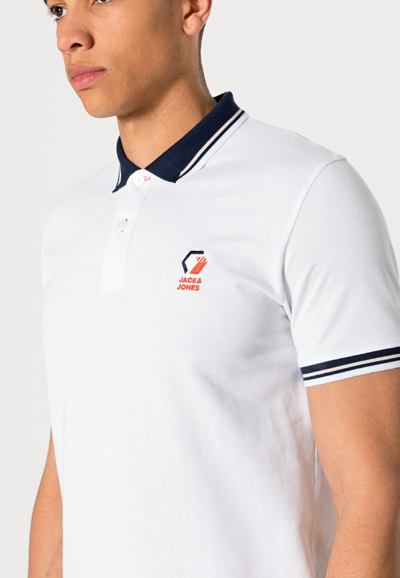 Herren T-Shirts basic | Jack & Jones JCOLOGAN Poloshirt white/weiß - CU84168 Herren T-Shirts basic | Jack & Jones JCOLOGAN Poloshirt white/weiß - CU84168