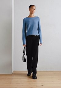 Marc O'Polo LONGSLEEVE BOAT NECK - Strickpullover - hazy blue
