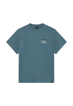 Turquoise katoenen T-shirt met ronde hals. Voorzien van de tekst "The NEW RLX" en "FUTURE CREATIVES" in contrasterende kleuren op de borst. Klassieke pasvorm.