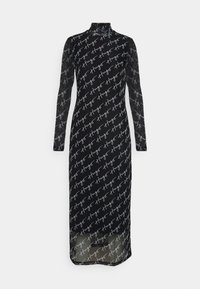 Robe midi noire transparente à manches longues avec col montant, imprimée en diagonale d'un motif répétitif en écriture cursive blanche « thugo ».