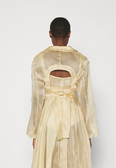 A.W.A.K.E. MODE FITTED JACKET WITH BACK CUT OUT - Σακάκι - beige