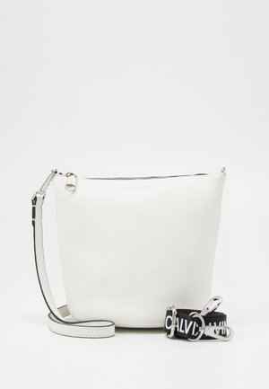 Calvin Klein Jeans Sac à main - white