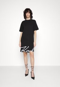 KARL LAGERFELD - SIGNATURE DRESS - Trikoomekko - black Pienoiskuva 1