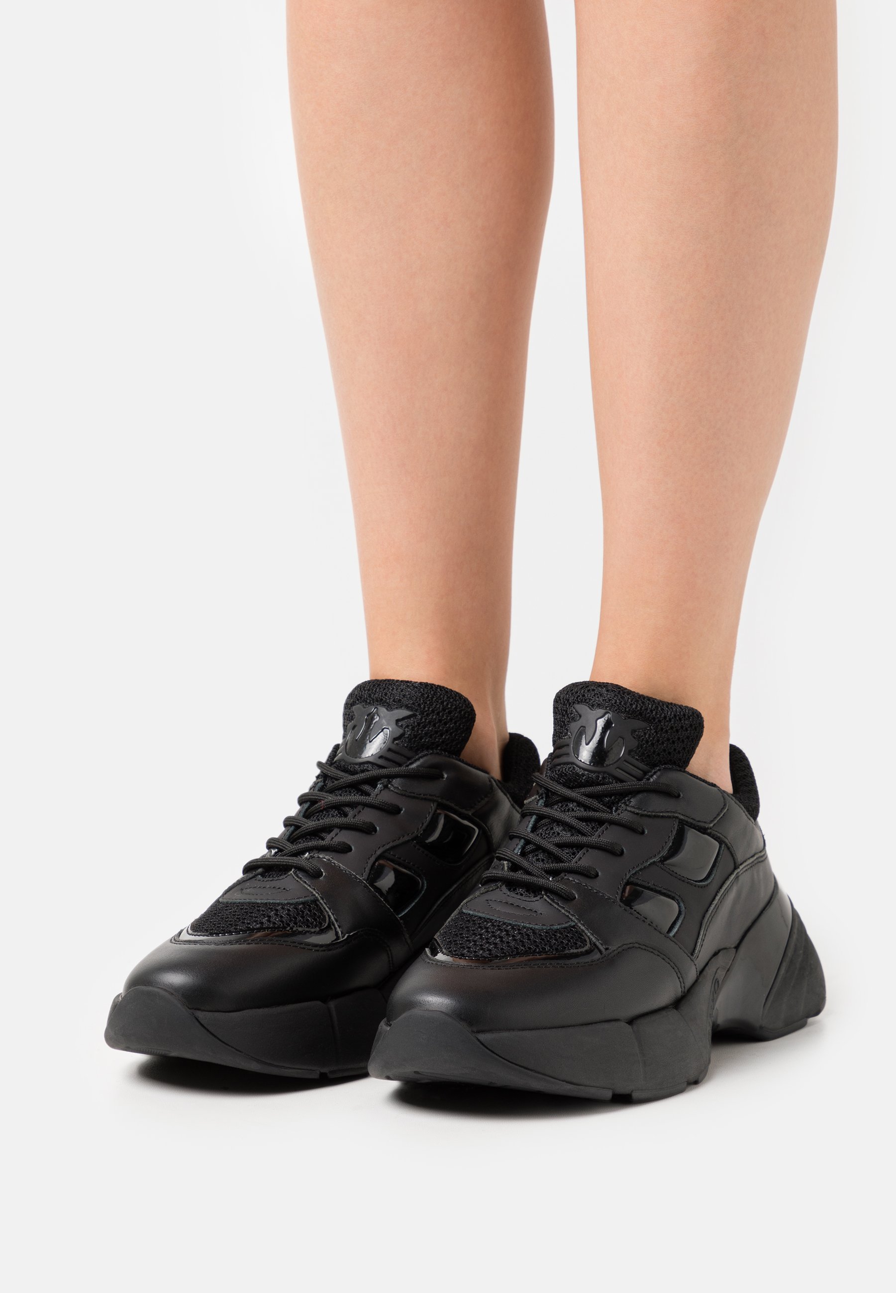 Trainers PINKO - Rubino 9 Sneaker PE 21 BLKS1 1H20WH T5ZM White Z04 -  Sneakers - Low shoes - Women's shoes | efootwear.eu