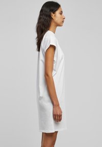 Urban Classics TURTLE EXTENDED SHOULDER - Jerseyjurk - white