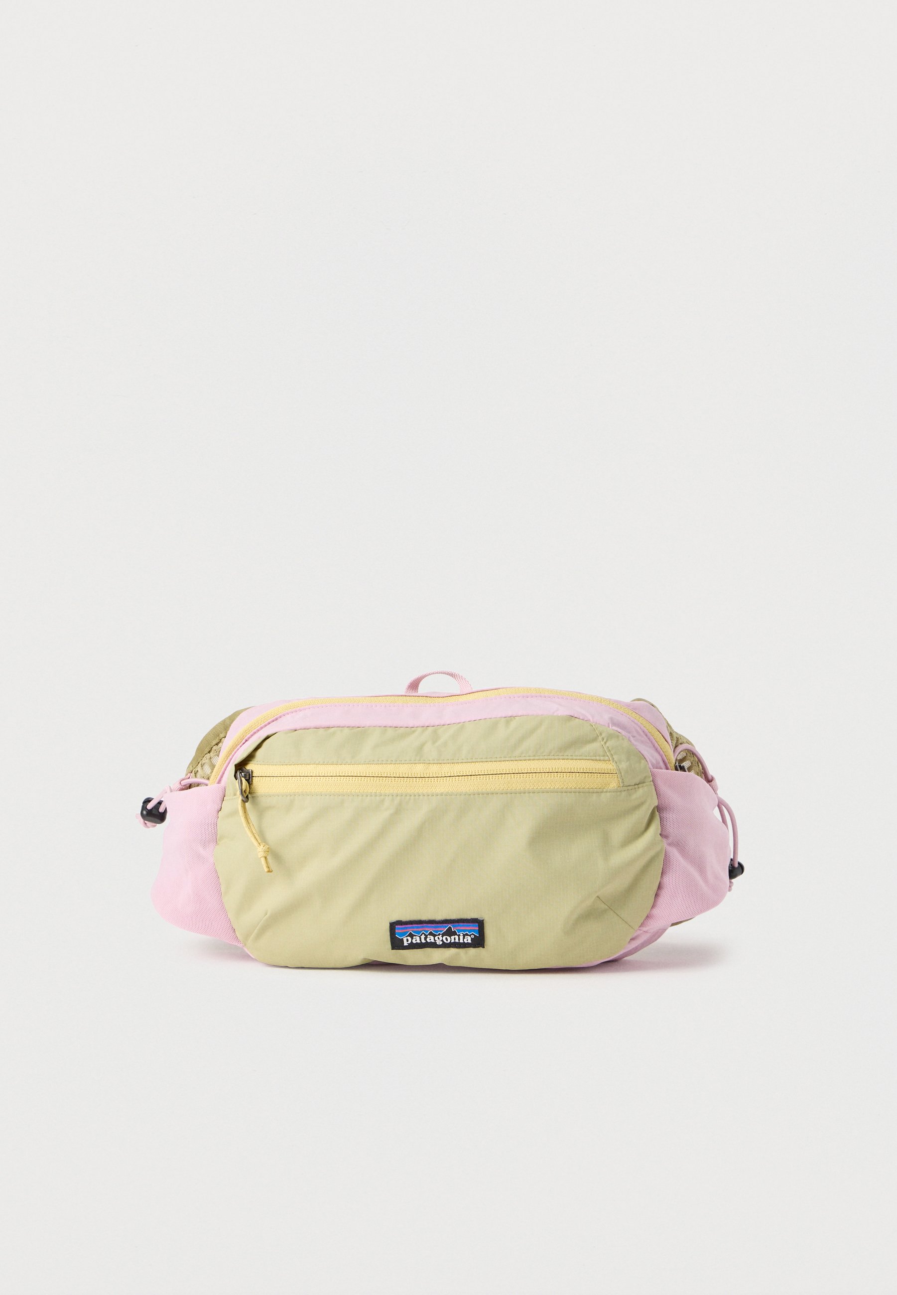 black hole duffel 70l patagonia Patagonia Black Hole Duffel 70L – Weekendbee