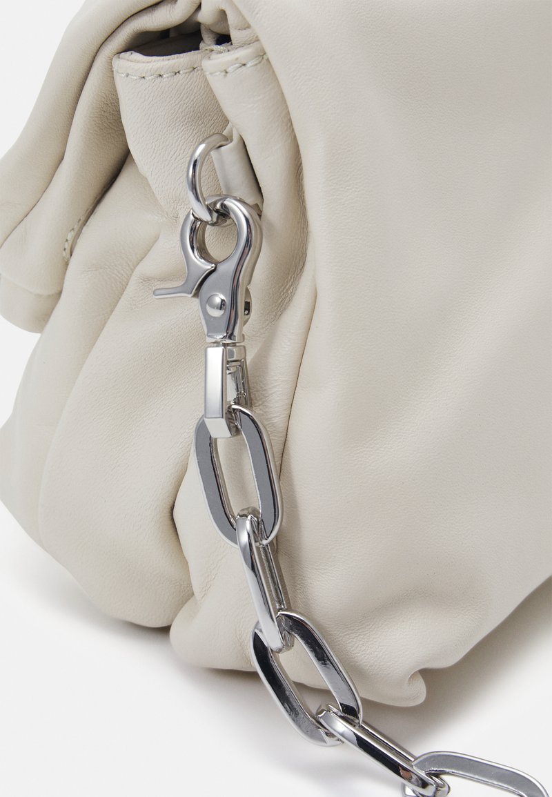 Damen Handtaschen | Zadig & Voltaire ROCKYSSIME Handtasche flas/offwhite - IM44286 Damen Handtaschen | Zadig & Voltaire ROCKYSSIME Handtasche flas/offwhite - IM44286