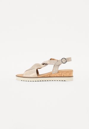 Wedge sandals - muschel/crem