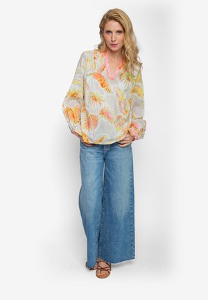 Emily van den Bergh, Blouse - taupe multi leaves